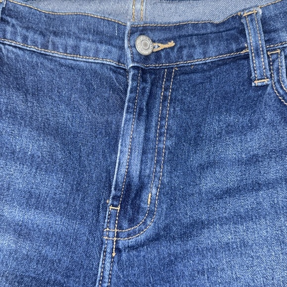 Old Navy jeans - Picture 4 of 6